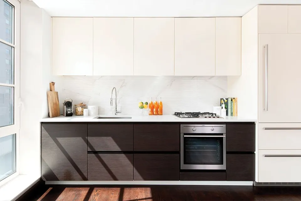 138 E 12th St, New York, NY 10003